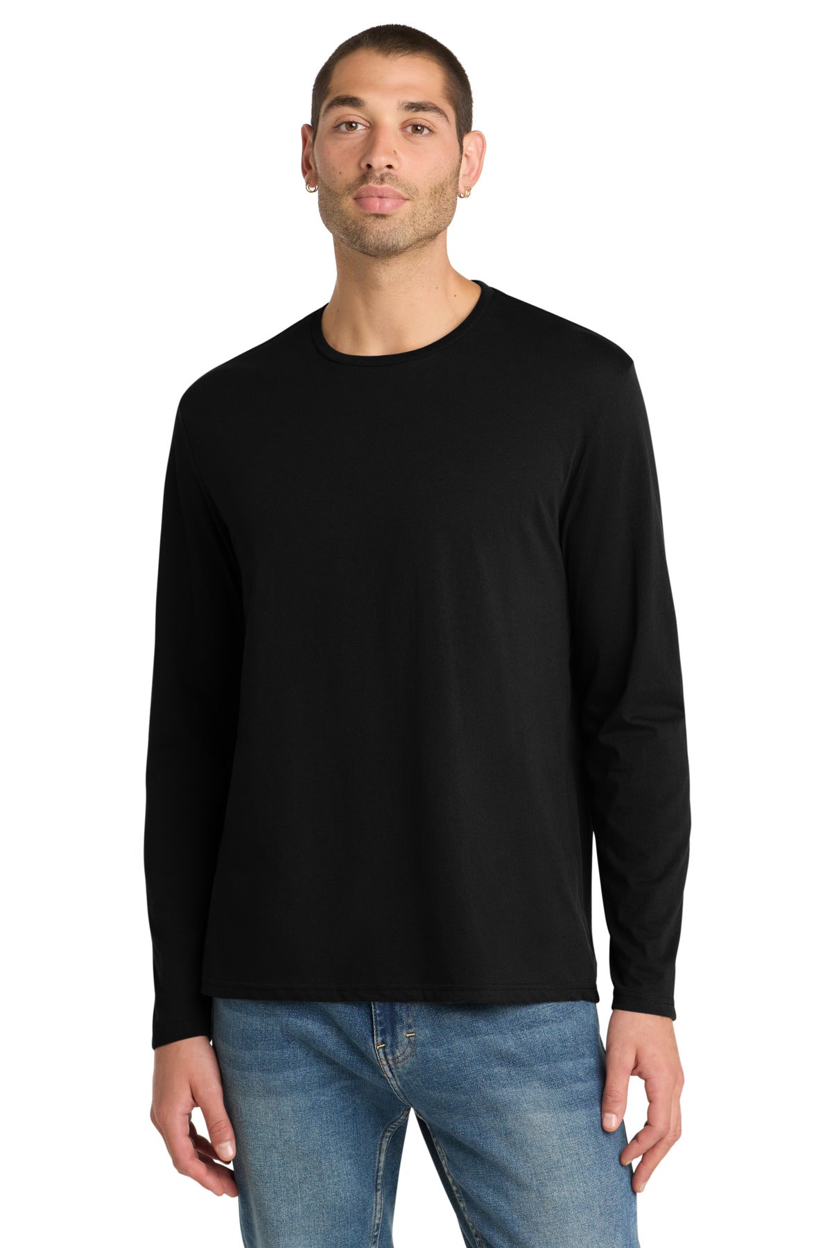District  Perfect Weight Long Sleeve Tee
