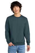 District Perfect Weight Fleece Crew