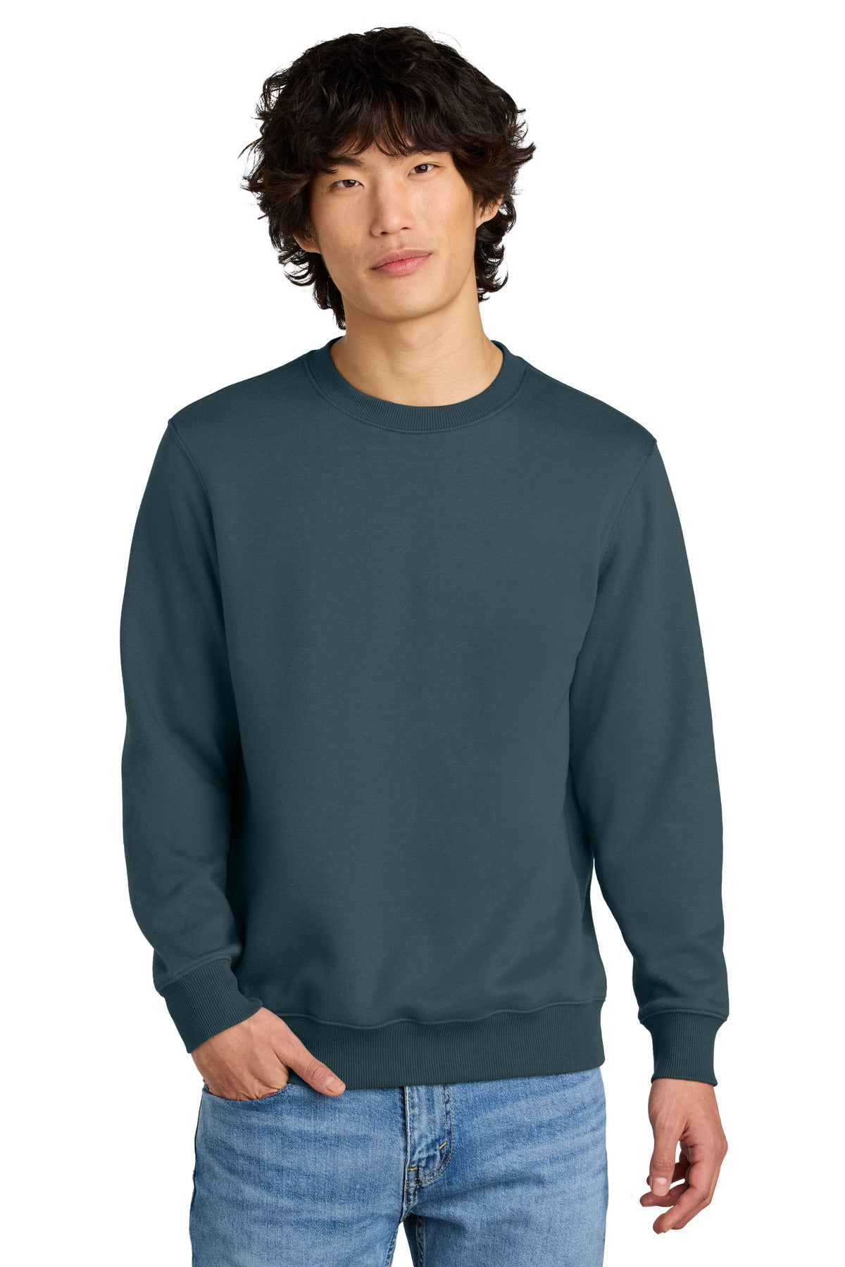 District Perfect Weight Fleece Crew