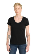 District  Women's Flex Scoop Neck Tee
